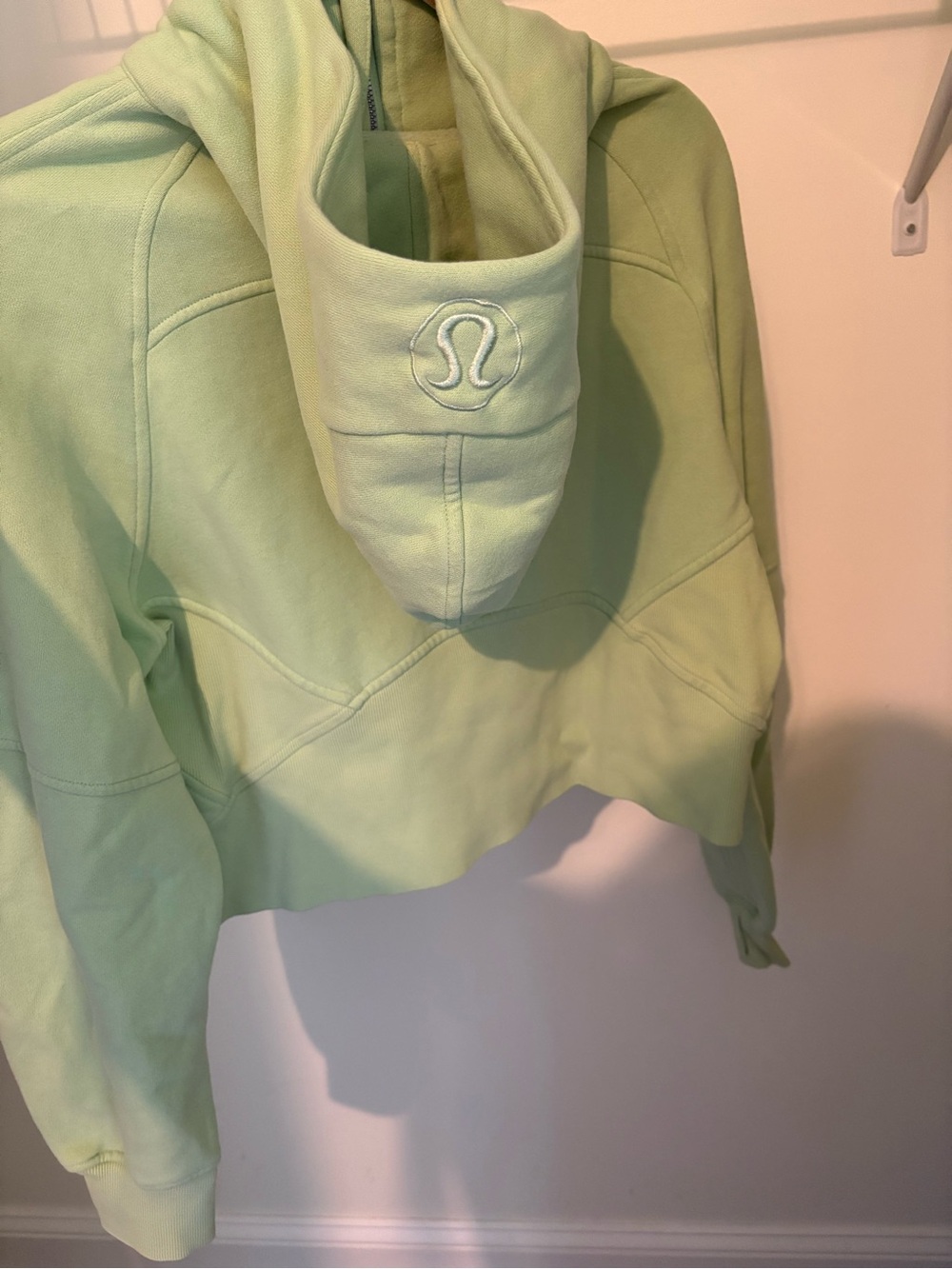 Lululemon Half-Zip Sweatshirt - Light Mint - Picture 4 of 9